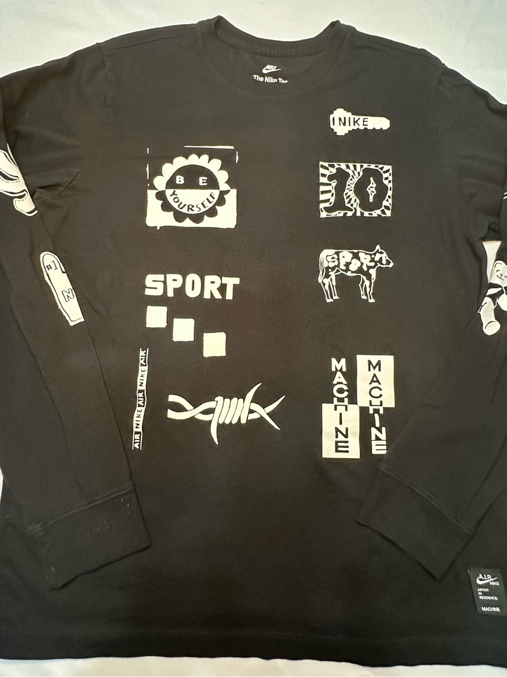 Nike Sportswear A.I.R. Machine Black Long Sleeve T-Shirt Graphic Tee L